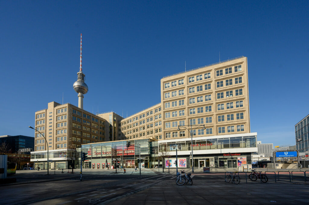 CENTRUM Development